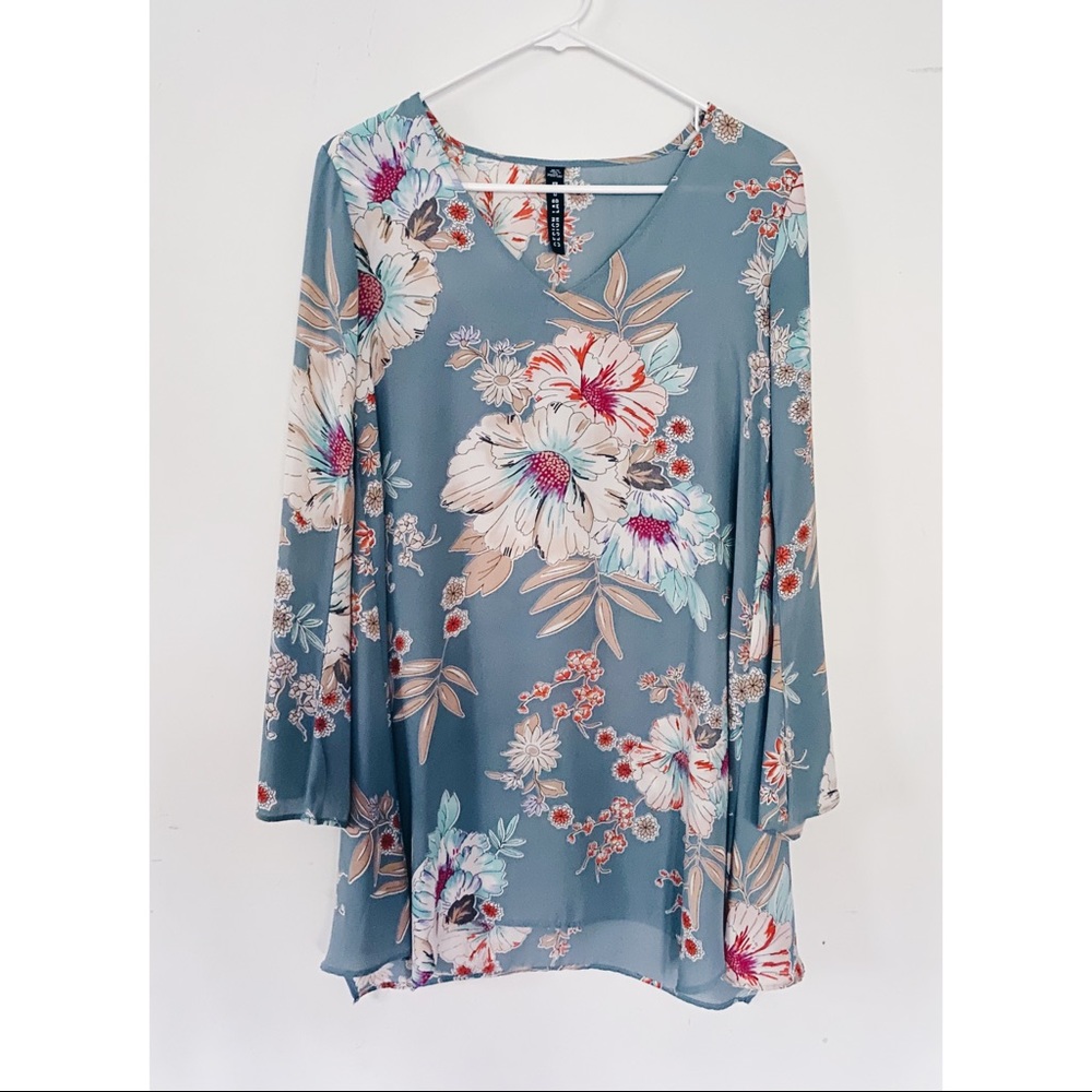 Floral shift dress